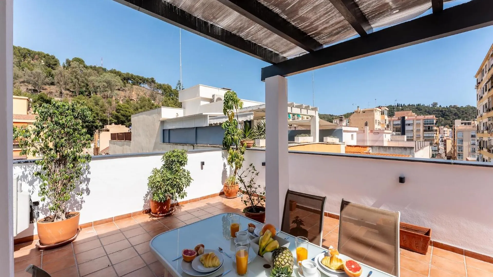 Faro\'S Malaga Citylights - Amazing Roof Terrace location